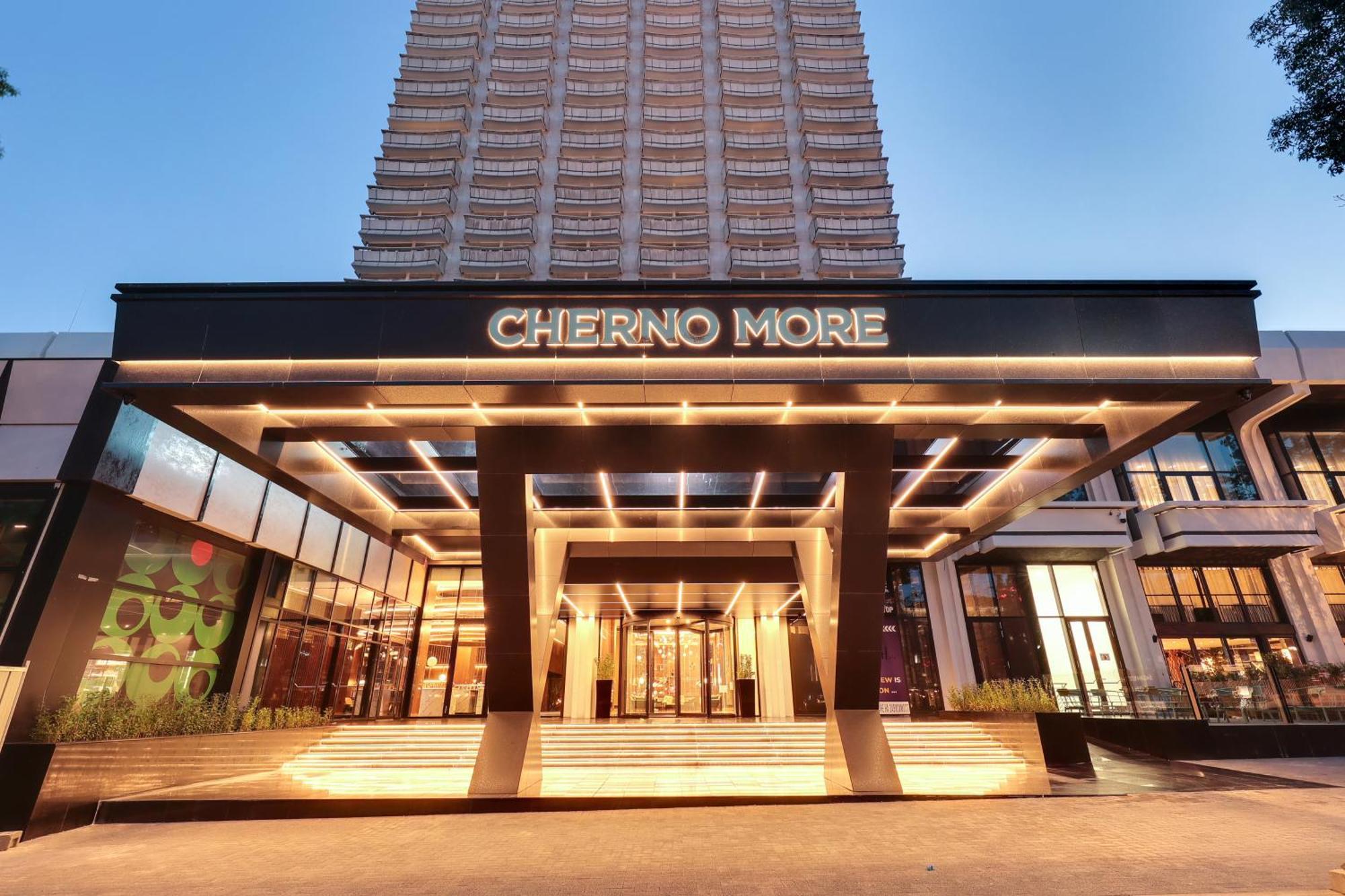 Hotel Cherno 4*